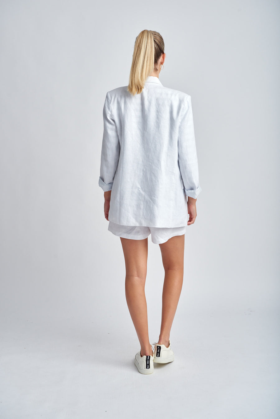 RELAXED LINEN BLAZER